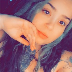 Meet your Posher, Elysia